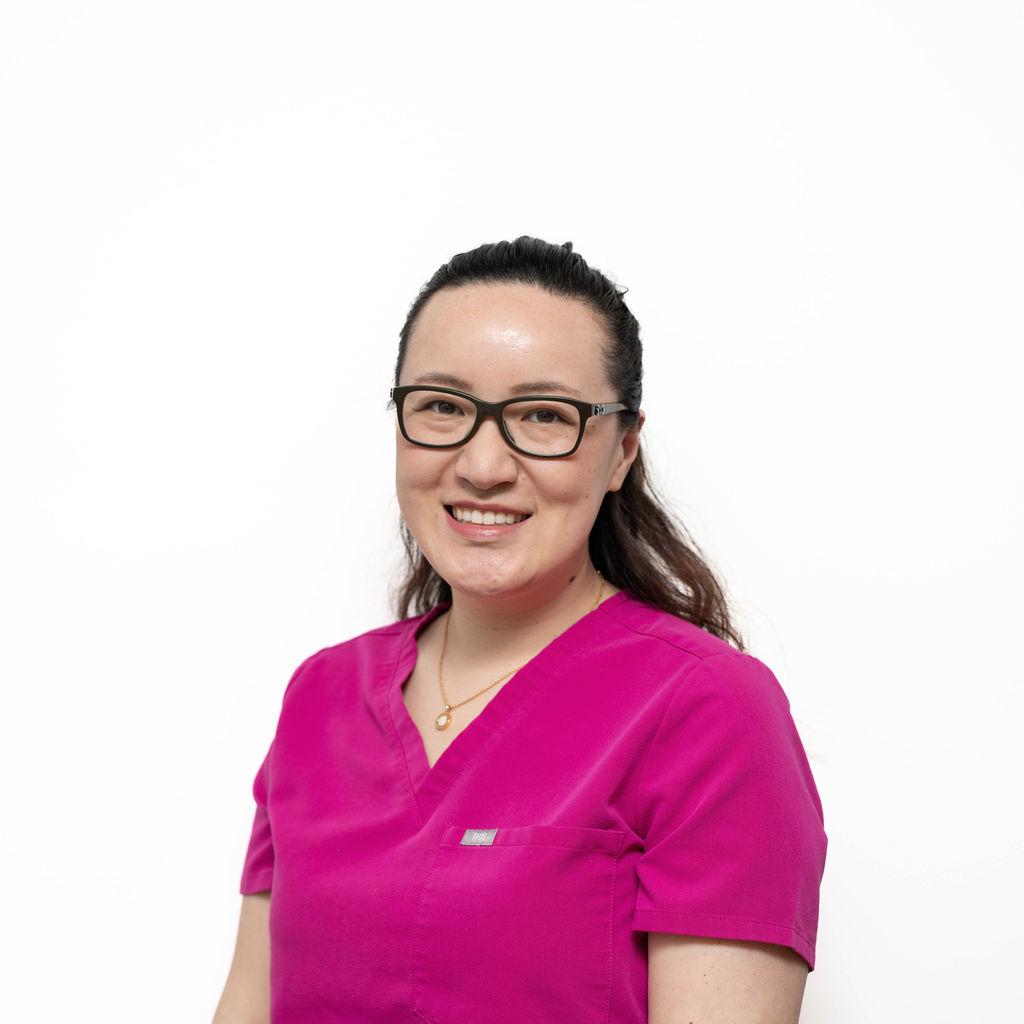 Meet Dr Jade Sun – Caring Dentist at Totally Smiles Pakenham